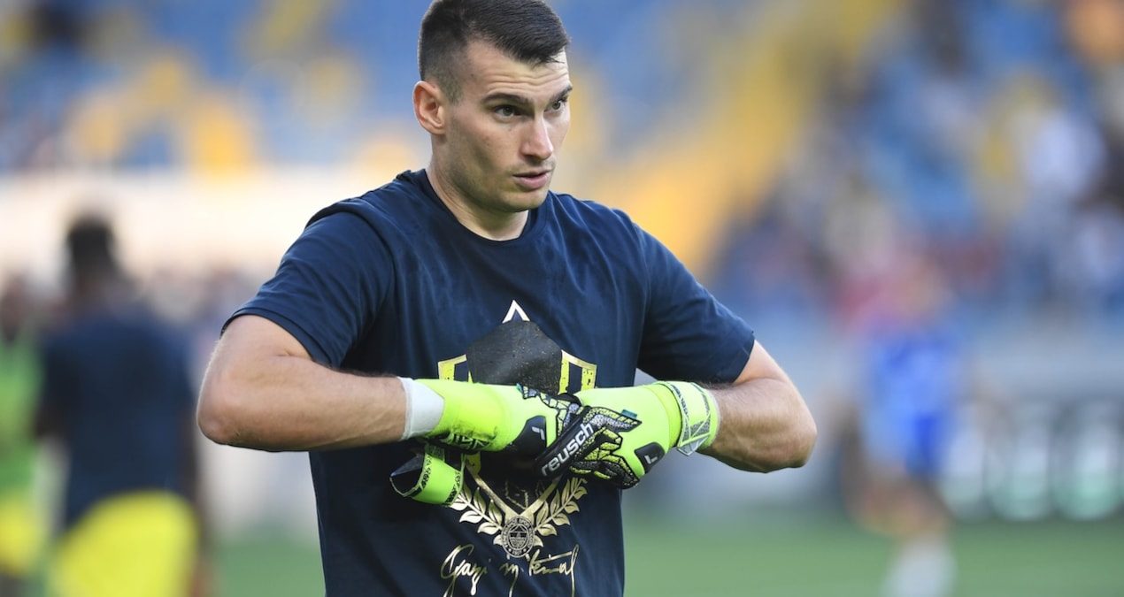 Fenerbahçe bir transferi daha yalanladı! Sarı-lacivertli kulüpten Livakovic açıklaması Haber gorseli